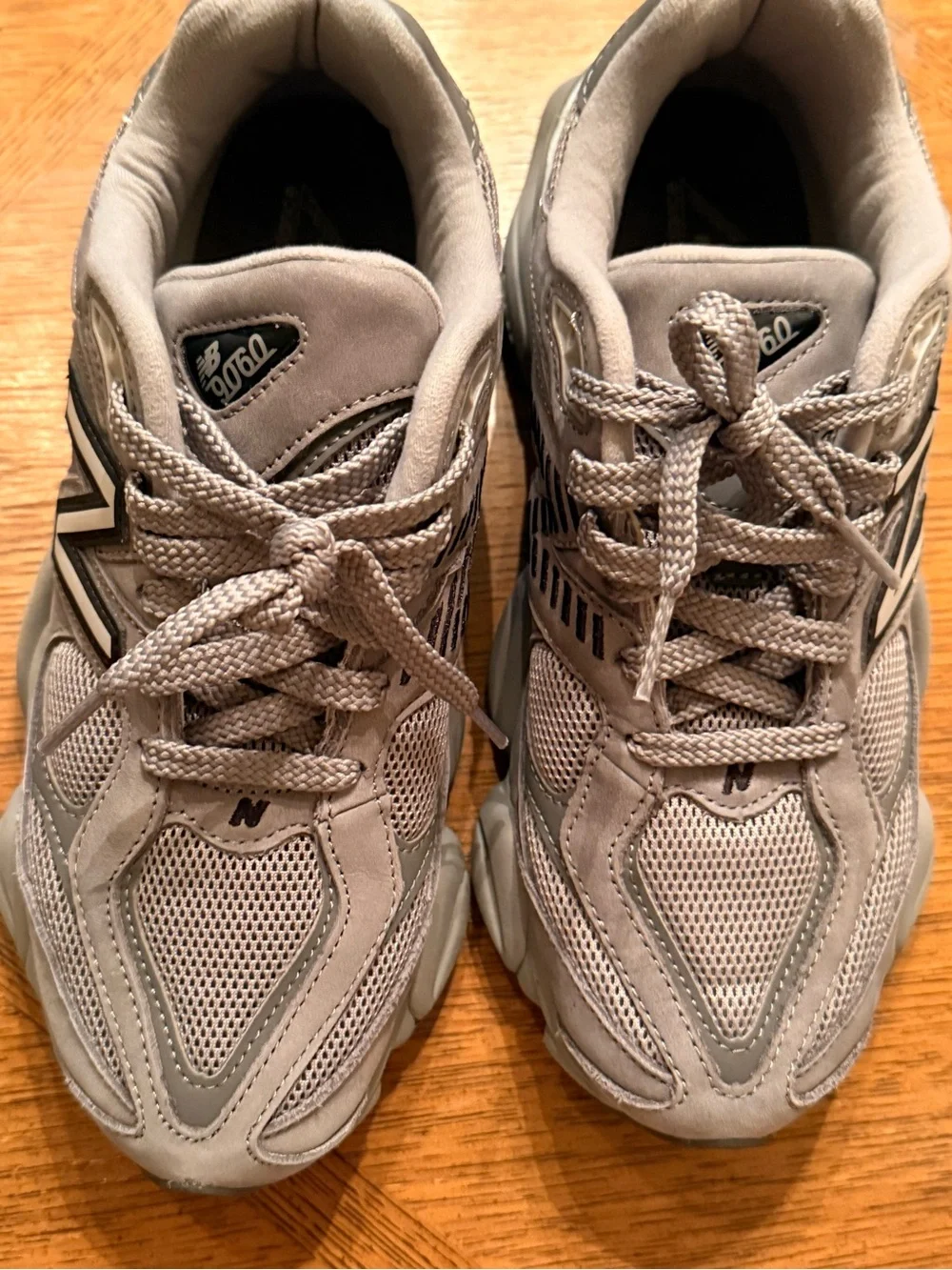 New Balance 9060 Shadow Grey U9060ZGB Women’s 8 / Men’s 6.5